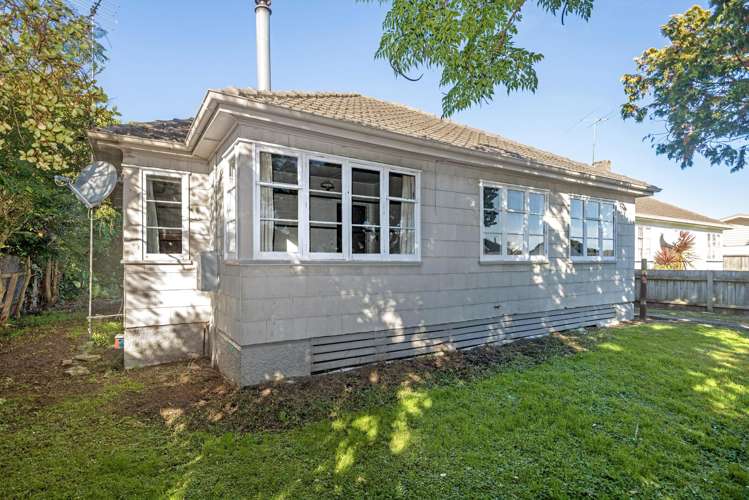 2 Abbott Street Te Hapara_15