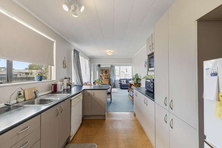 12 Towai Street Inglewood_8