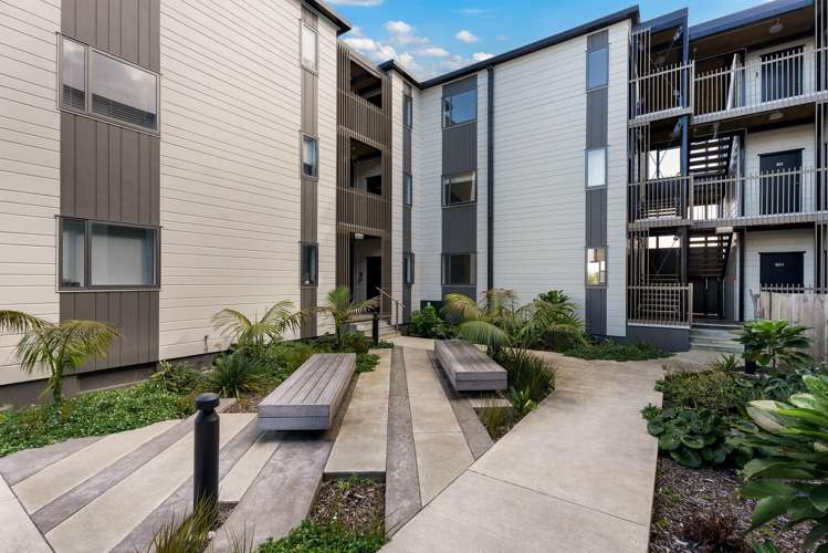 71 Hendon Avenue Mount Albert_14