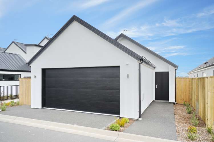 25c Lakeside Drive Pegasus_7