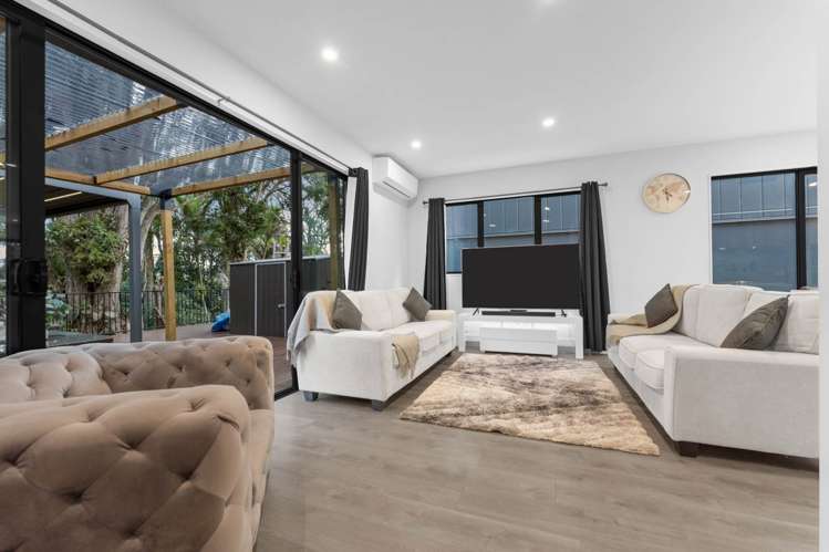 11 Pumau Place Flat Bush_7