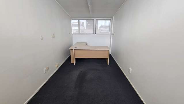 Unit F/171 Target Road Wairau Valley_1