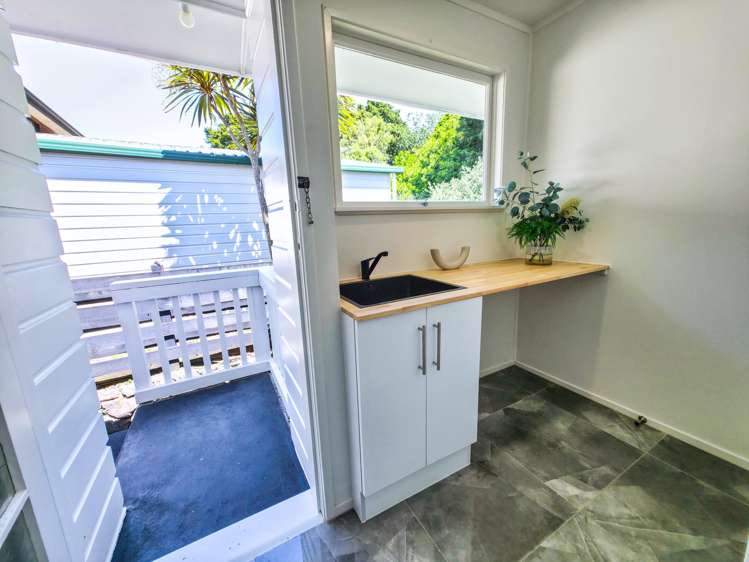 11 Hillcrest Grove Hillpark_13