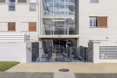 16/101 Roberts Street_1