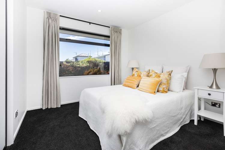 93 Edgeware Road Saint Albans_18