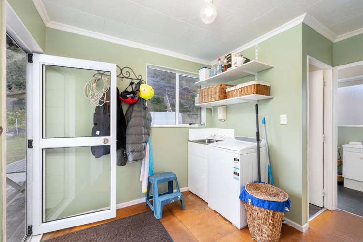 108 Lake Ferry Road Lake Ferry_11