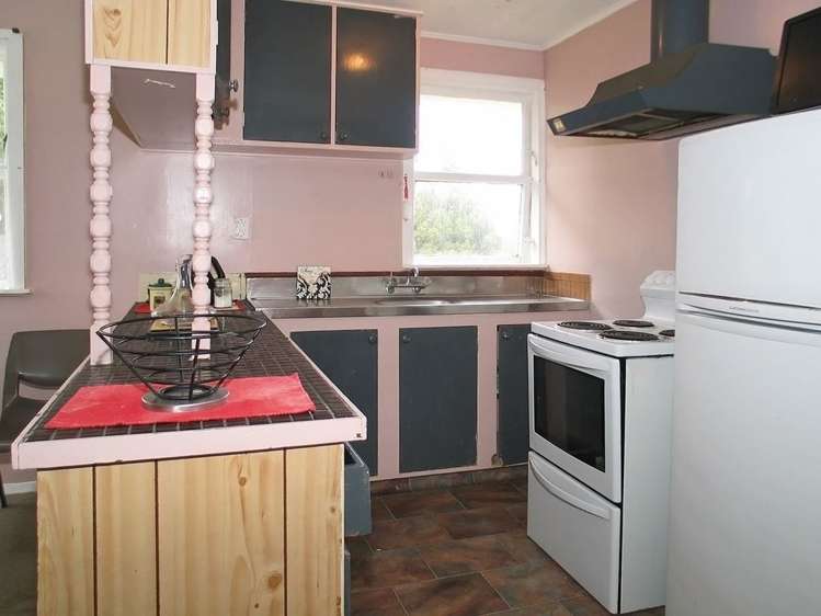 7 Wiltshire Place Cannons Creek_9