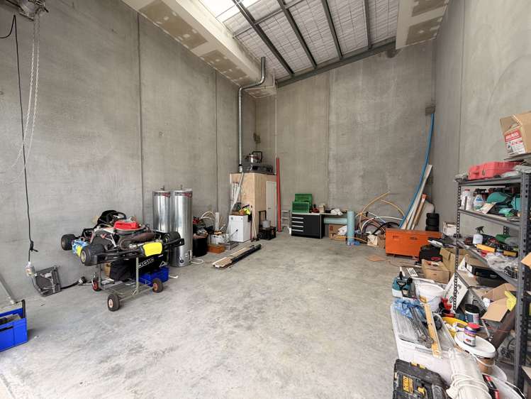 15/45 Bouverie Street Petone_1