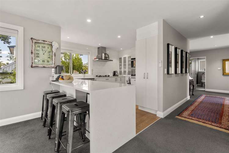 1 Seacliffe Avenue Belmont_14