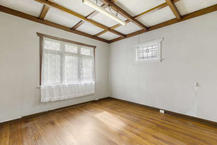 16 Chalmers Street Avondale_20