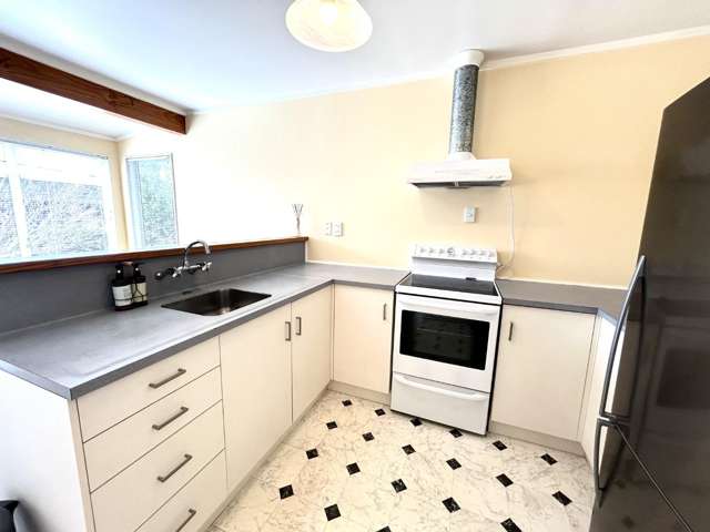 10A Burn Road 1095_1