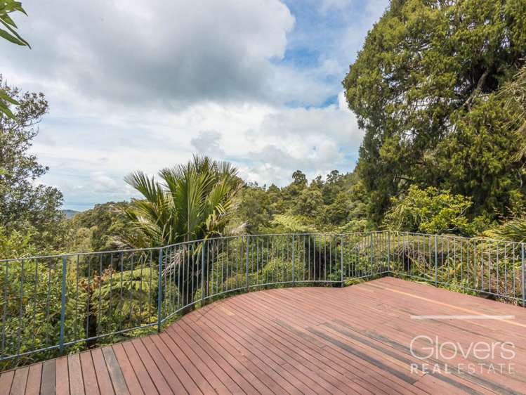 467 Scenic Drive Waiatarua_5