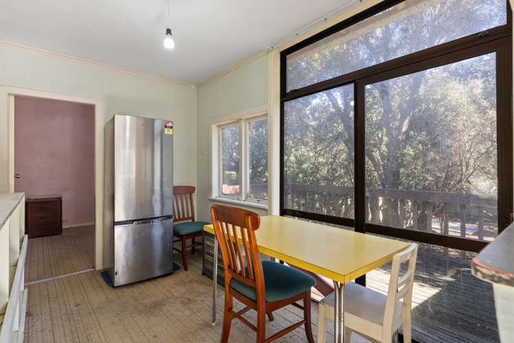 15 Happy Valley Road Owhiro Bay_13
