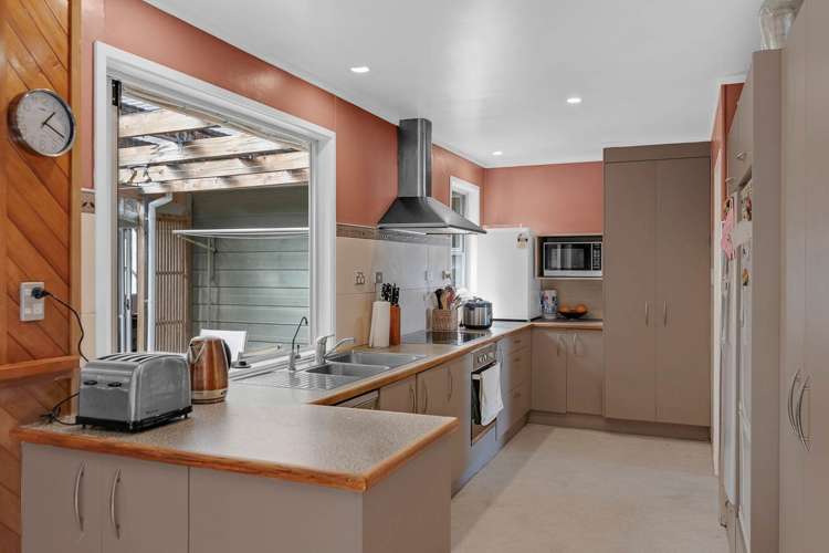 6 Lavery Place Sunnynook_6