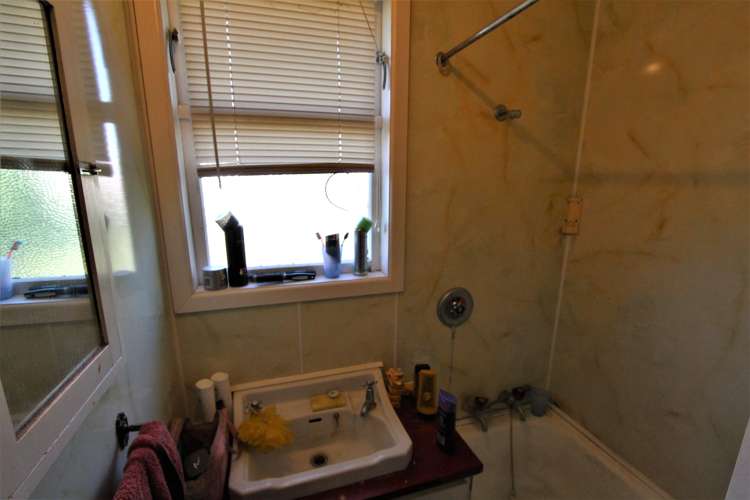 4 Charles Street Tokoroa_9