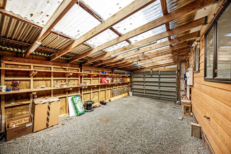 112 Parkers Road Carterton_14