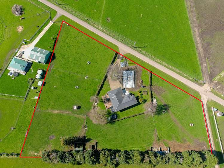 435 Western Line Brunswick_22