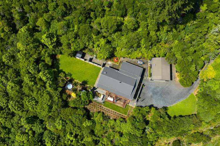 199 Te Hutewai Road Raglan_39