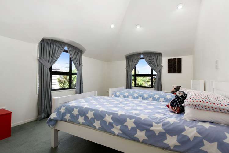 36 Watling Street Epsom_16