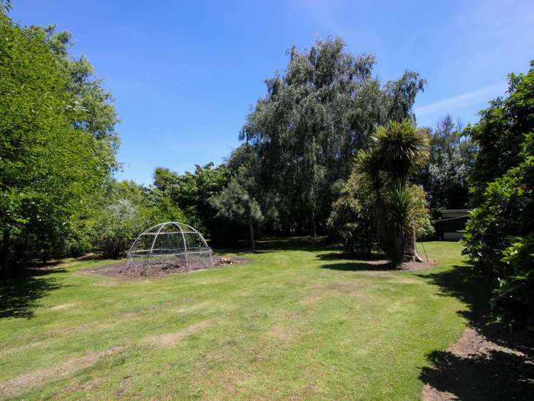 110 Riverbank Road Okoia_12