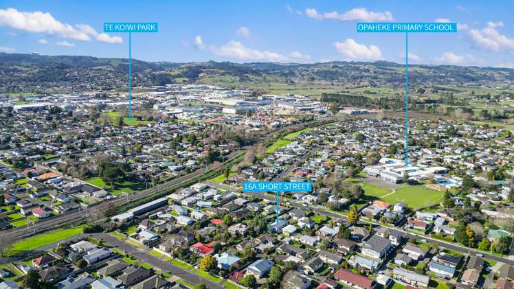 16a Short Street Papakura_10