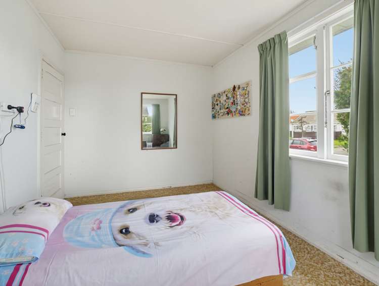 3 Tyndall Street City Centre_20