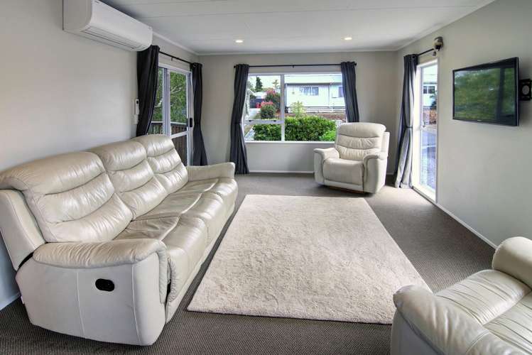 9 Alton Grove Masterton_4