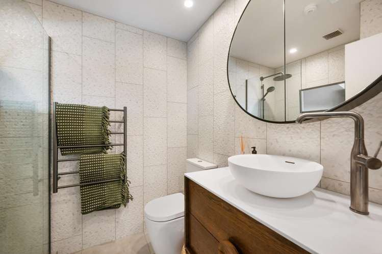 8B Minaret Ridge Wanaka_23