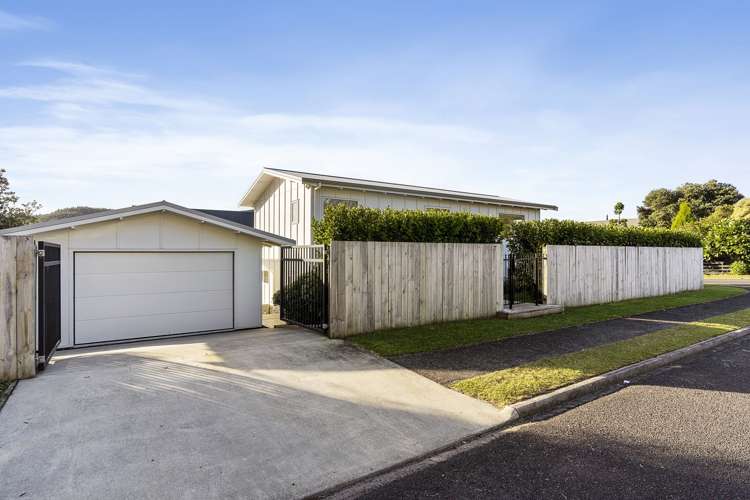 246 Onemana Drive Onemana_39