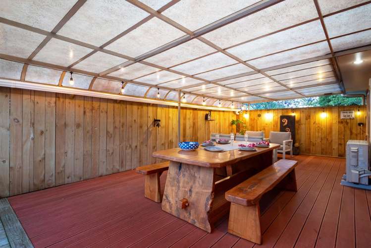 12 English Oak Drive Schnapper Rock_5