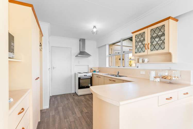 17 East Way Durie Hill_9