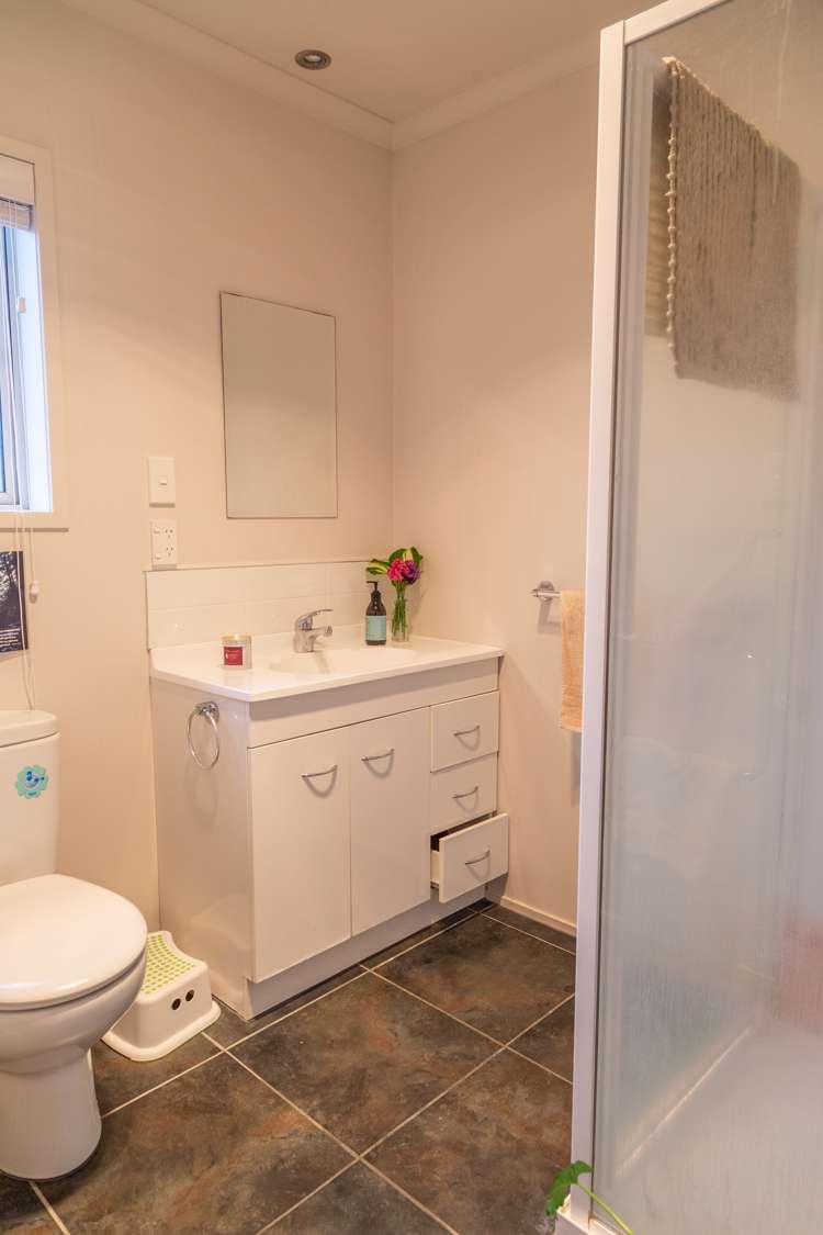 8 Ngahana Place Turangi_13