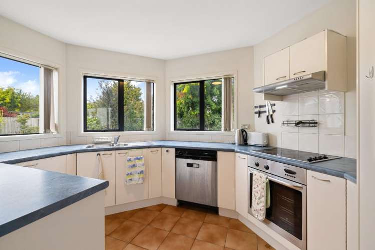 21 Becmead Drive Harewood_1