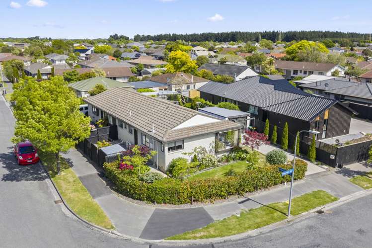 1 Valecrest Avenue Parklands_14