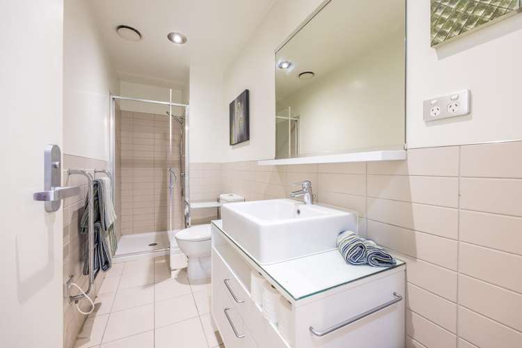 1307/30 Beach Road Auckland Central_11