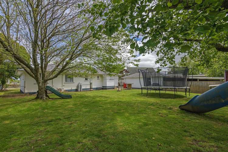 176 Bridge Street Bulls_17