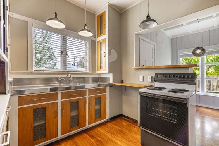 18A & 18B Ahiriri Avenue Avondale_5