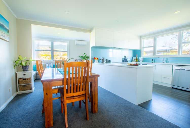 22 Keats Crescent Stoke_2