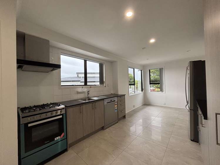 68A Lyttelton Ave Forrest Hill_9