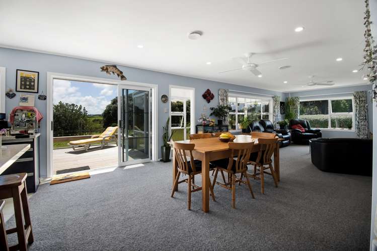 3624 Eltham Road Opunake_17