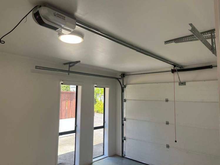 2/107 Moore Street Howick_16