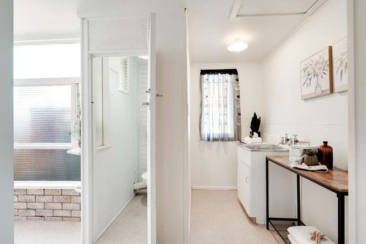 64 Galloway Street Hamilton East_26