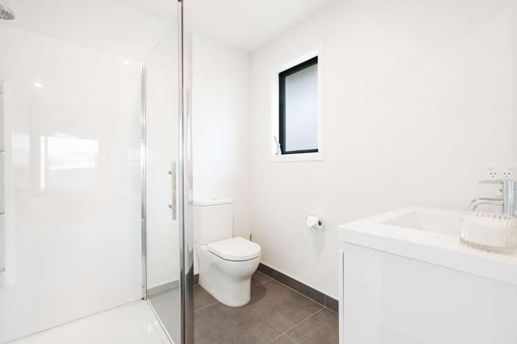 69 Wallis Drive Cromwell_10