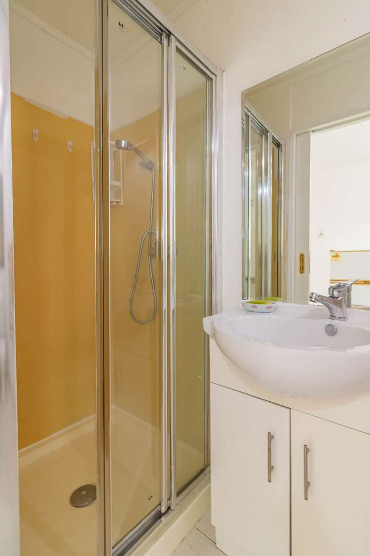 13 Totaravale Drive Totara Vale_20