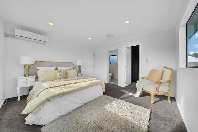 2/12 Solana Court Botany Downs_16