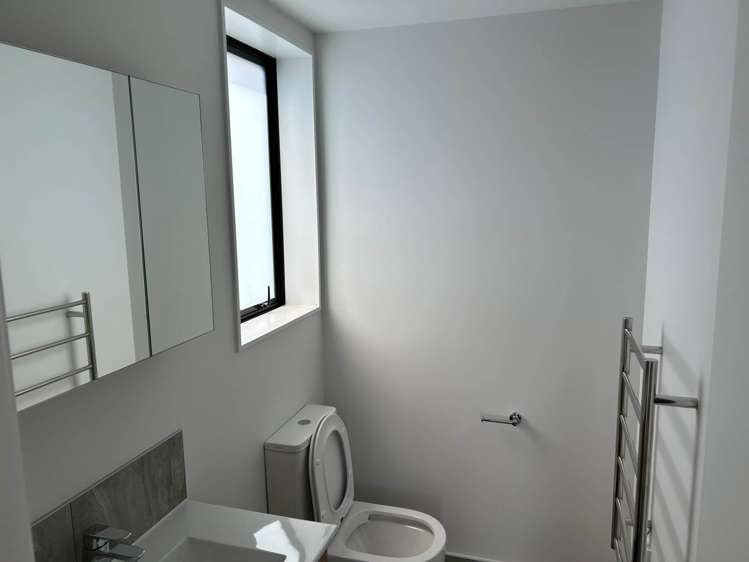 5/12 Treasure Lane Te Atatu South_13