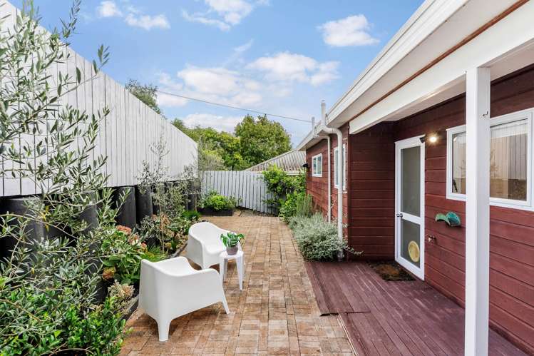 14A Layton Road Manly_18
