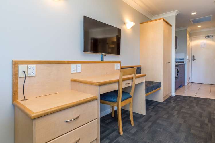 8m/100 Greys Avenue Auckland Central_10