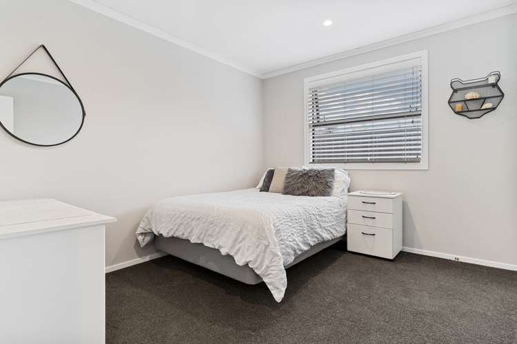 7 Livingstone Drive Papamoa_16