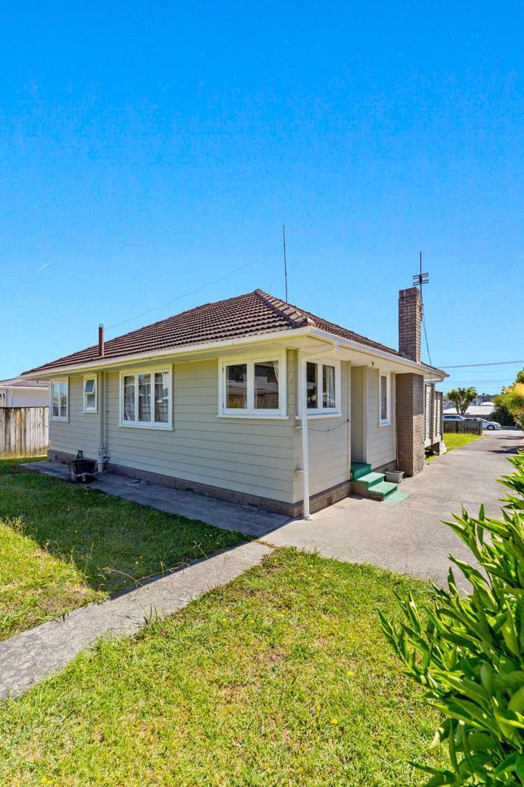 4 Duncan Avenue Te Atatu South_26
